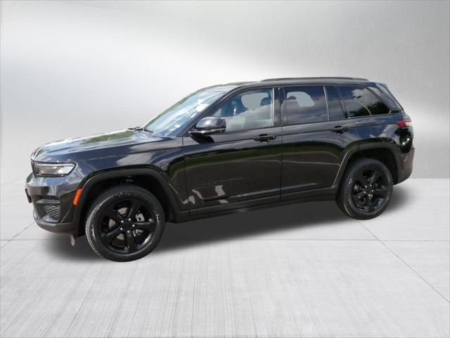 2023 Jeep Grand Cherokee Altitude 4x4