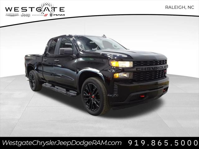 2020 Chevrolet Silverado 1500 4WD Double Cab Standard Bed Custom