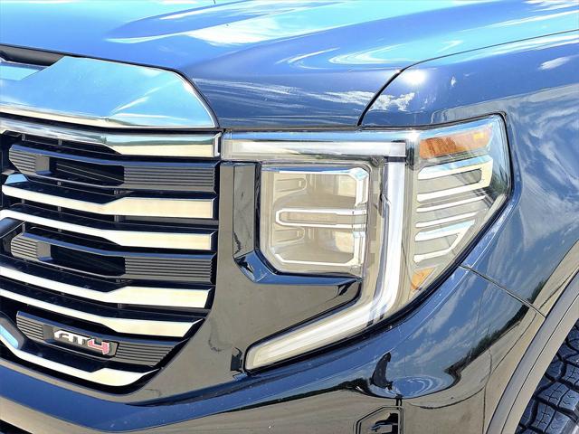 2024 GMC Sierra 1500 4WD Crew Cab Short Box AT4