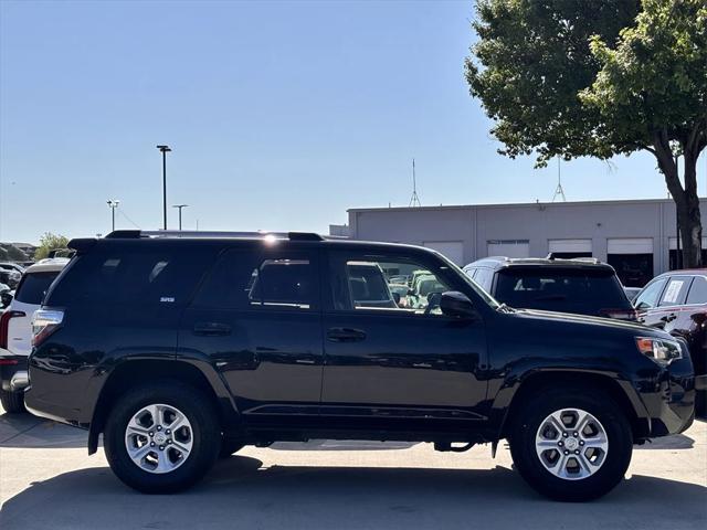 2024 Toyota 4Runner SR5 2024 Toyota 4Runner SR5