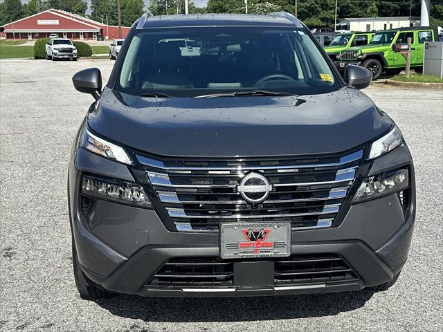 2024 Nissan Rogue SV FWD