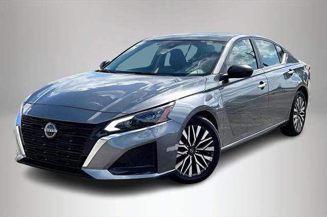 2024 Nissan Altima SV FWD