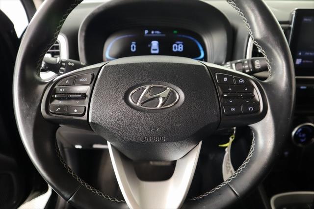 2023 Hyundai Venue SEL