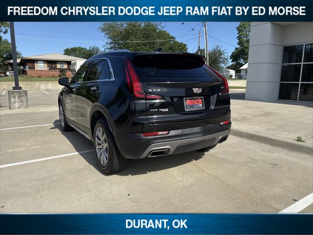 2023 Cadillac XT4 AWD Premium Luxury