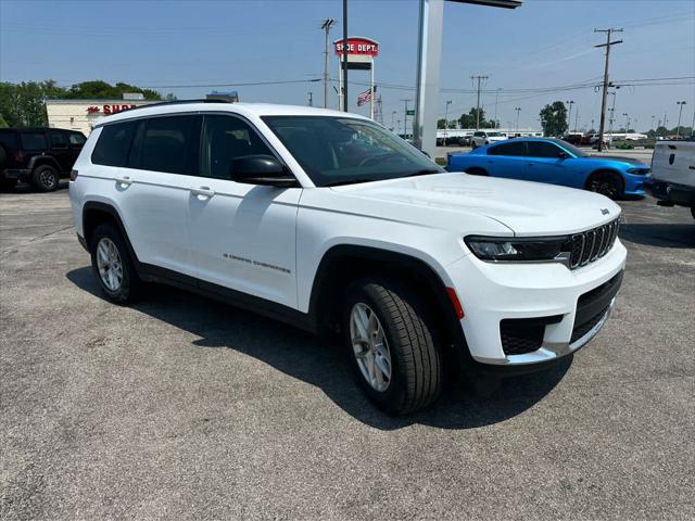 2023 Jeep Grand Cherokee L Laredo 4x4