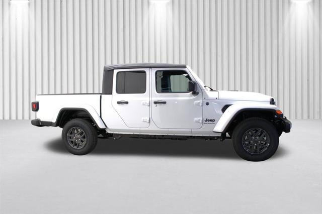 2025 Jeep Gladiator GLADIATOR SPORT S 4X4