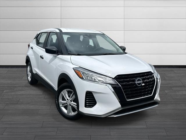 2024 Nissan Kicks S Xtronic CVT