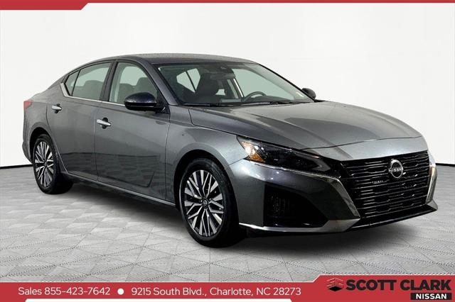 2024 Nissan Altima SV FWD