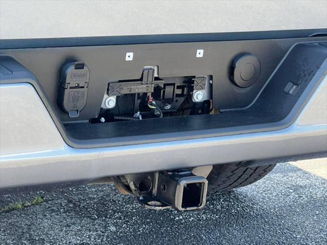 2022 GMC Sierra 1500 Limited 4WD Crew Cab Short Box Elevation with 3VL