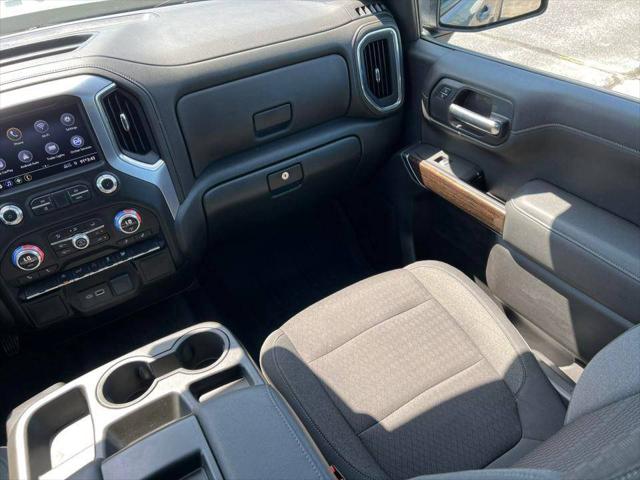 2022 GMC Sierra 1500 Limited 4WD Crew Cab Short Box Elevation with 3VL