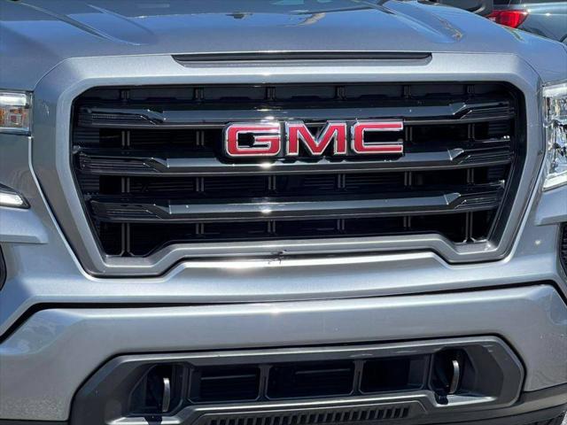 2022 GMC Sierra 1500 Limited 4WD Crew Cab Short Box Elevation with 3VL