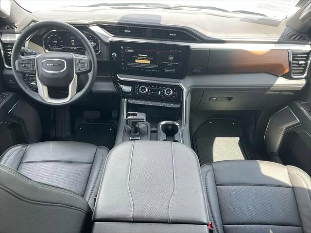 2024 GMC Sierra 1500 4WD Crew Cab Short Box Denali