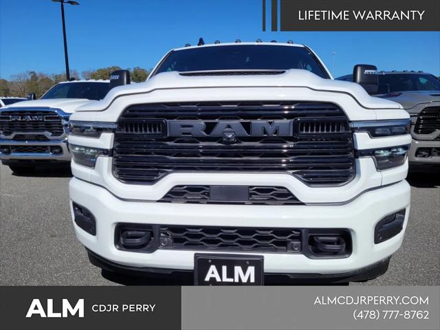 2025 Ram 3500 Laramie Crew Cab 4x4 8' Box