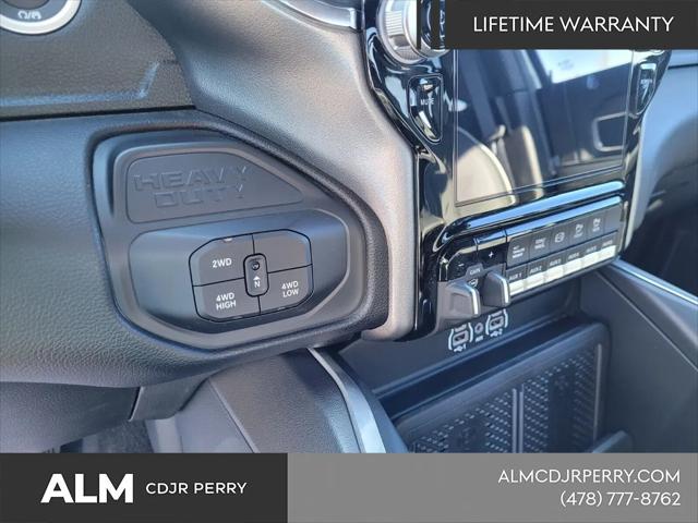 2025 Ram 3500 Laramie Crew Cab 4x4 8' Box