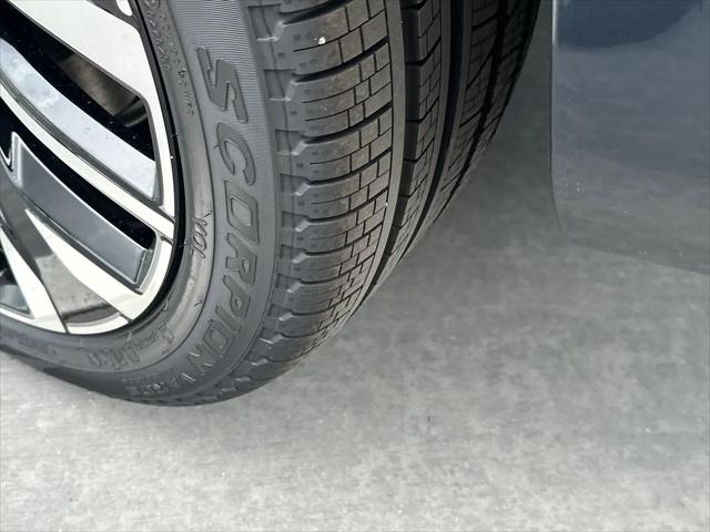 2026 Volvo XC90 Ultra, B5 AWD Gas (mild hybrid), Gasoline, Bright, 7 Seats