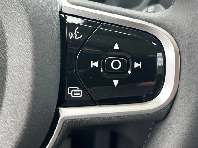 2026 Volvo XC90 Ultra, B5 AWD Gas mild hybrid, Gasoline, Bright, 7 Seats