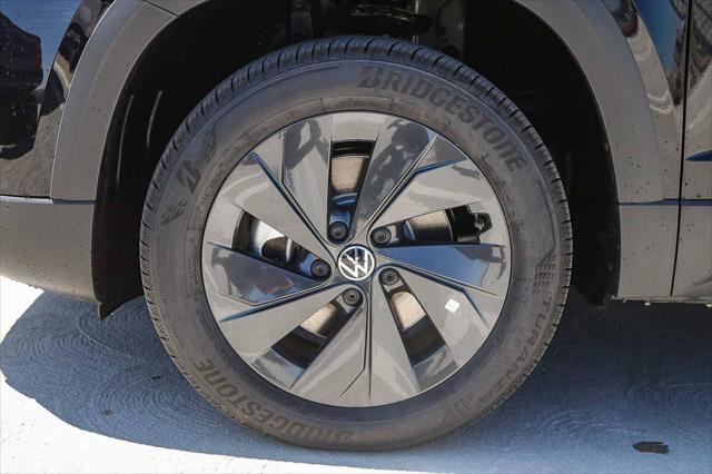 2025 Volkswagen Taos 1.5T S