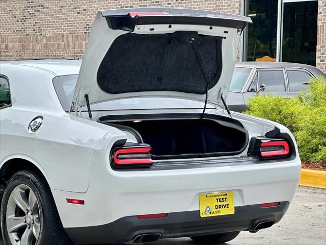 2015 Dodge Challenger SXT
