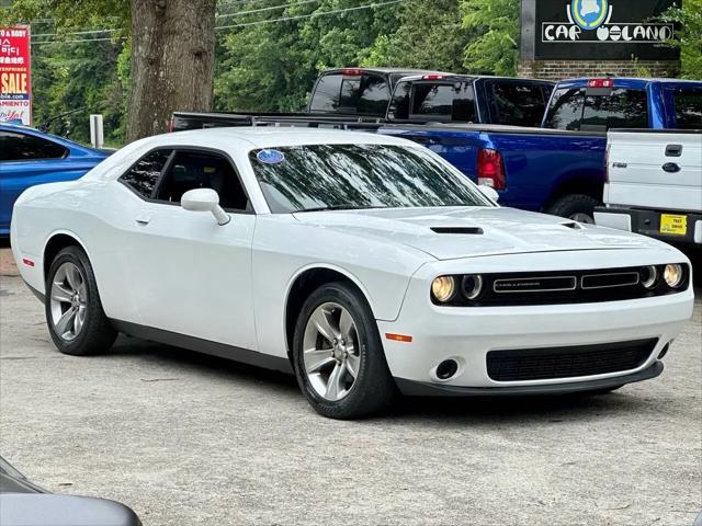 2015 Dodge Challenger SXT
