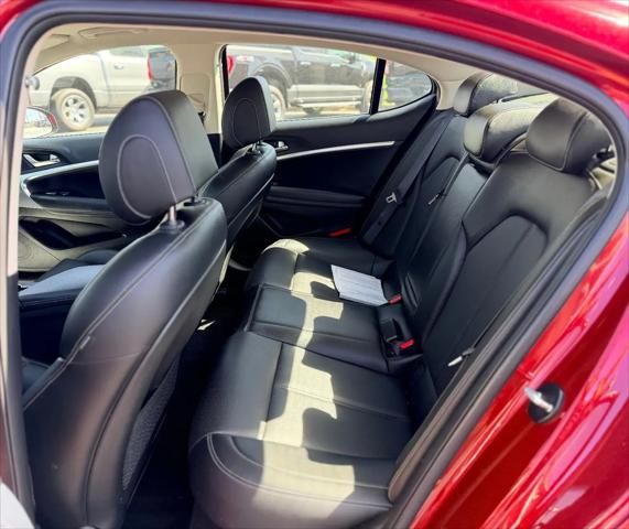 2023 Genesis G70 2.0T RWD