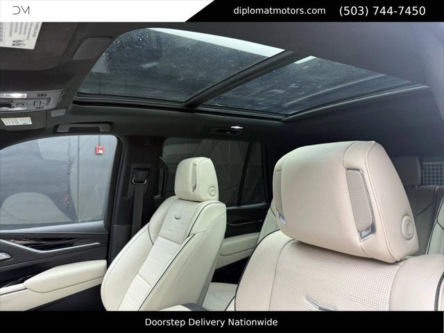 2022 Cadillac Escalade 4WD Sport