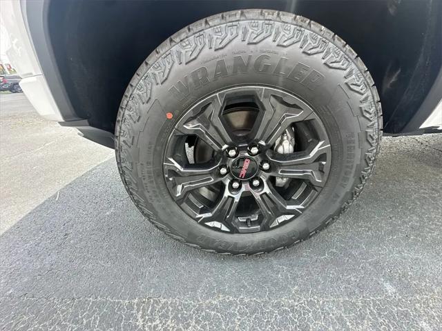 2025 GMC Canyon 2WD Elevation