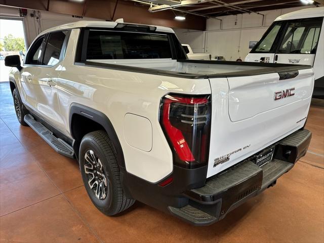 2026 GMC Sierra Standard Range Elevation