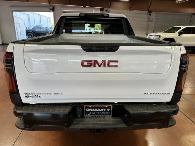 2026 GMC Sierra Standard Range Elevation