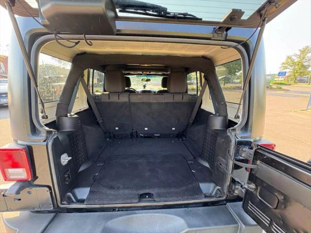 2015 Jeep Wrangler Unlimited Sport