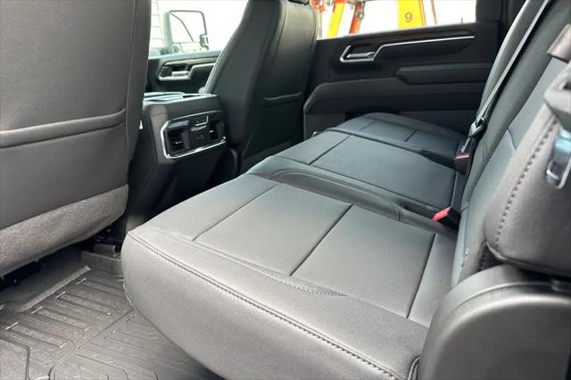 2025 GMC Sierra 2500HD 4WD Crew Cab Long Bed SLTv