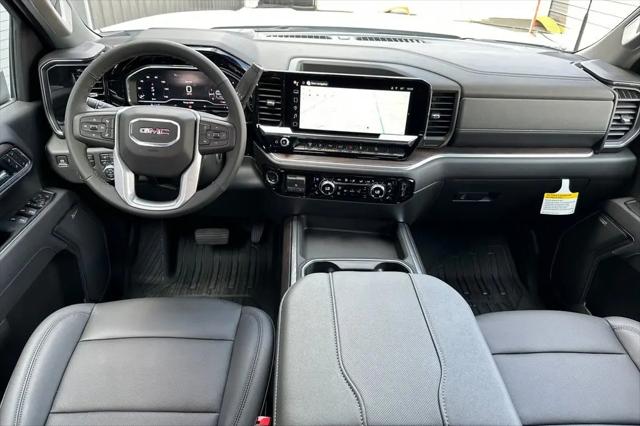 2025 GMC Sierra 2500HD 4WD Crew Cab Long Bed SLTv