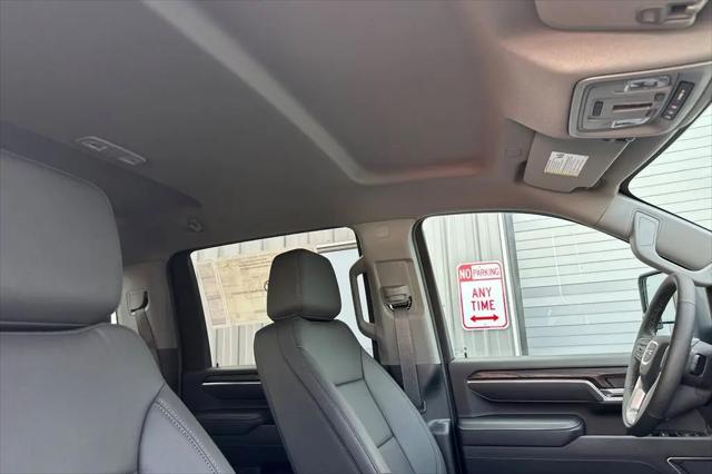 2025 GMC Sierra 2500HD 4WD Crew Cab Long Bed SLTv