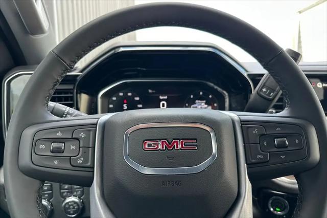 2025 GMC Sierra 2500HD 4WD Crew Cab Long Bed SLTv
