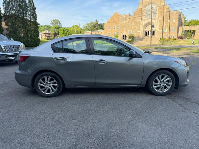 2012 Mazda Mazda3 i Touring