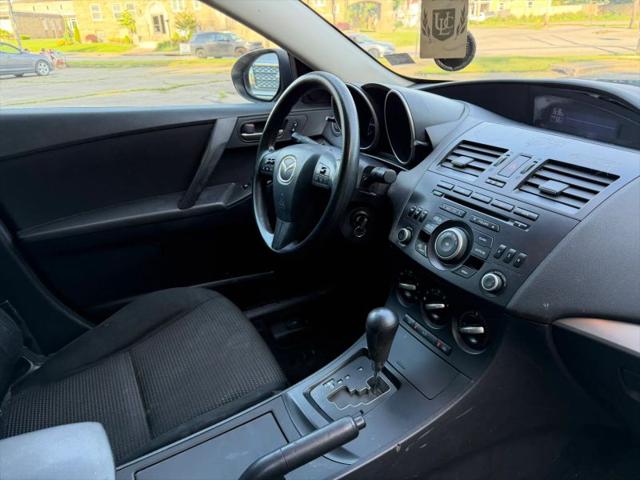 2012 Mazda Mazda3 i Touring