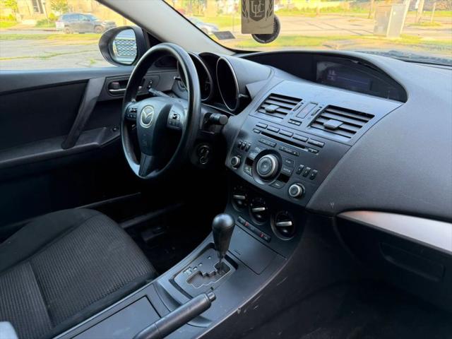 2012 Mazda Mazda3 i Touring