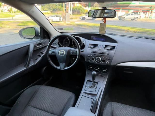 2012 Mazda Mazda3 i Touring