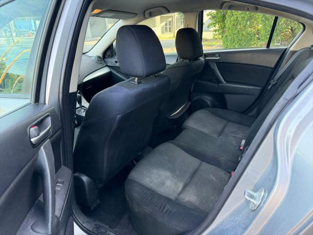 2012 Mazda Mazda3 i Touring