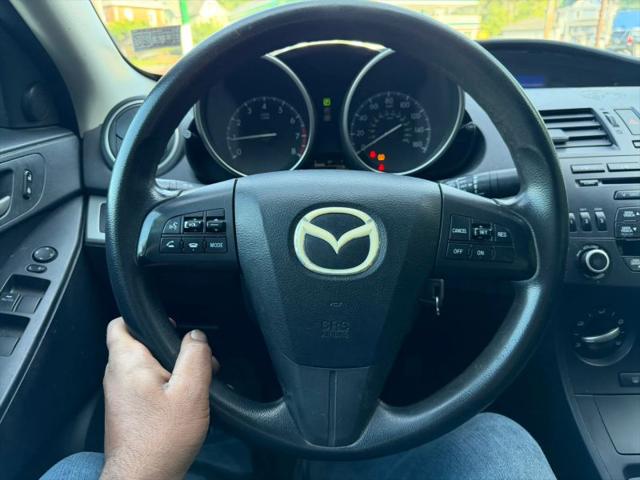 2012 Mazda Mazda3 i Touring