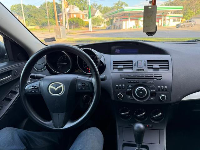 2012 Mazda Mazda3 i Touring