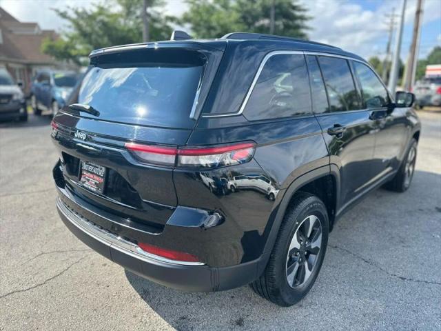2024 Jeep Grand Cherokee Base