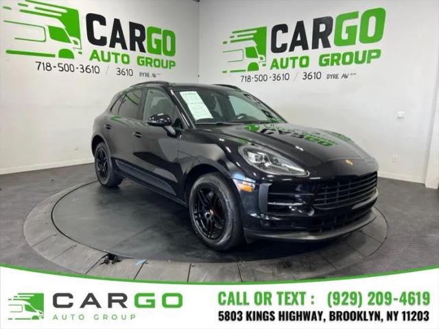 2021 Porsche Macan Base