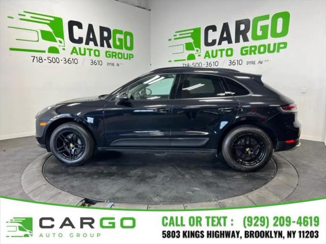 2021 Porsche Macan Base