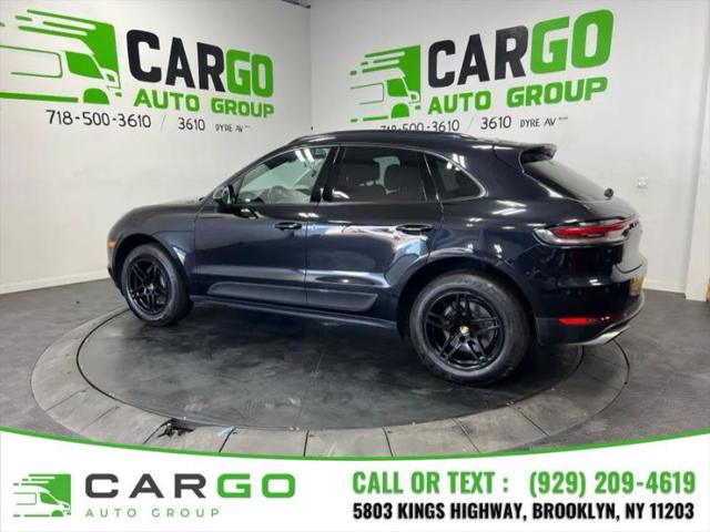 2021 Porsche Macan Base