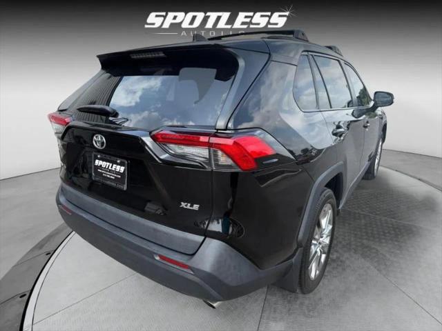 2021 Toyota RAV4 XLE Premium