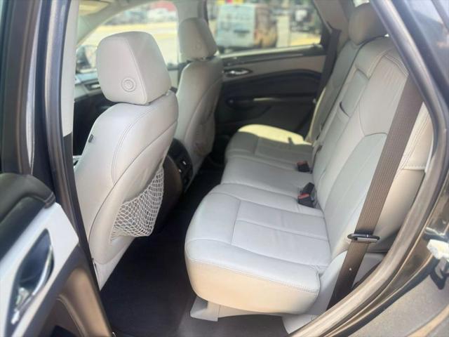 2016 Cadillac SRX Standard