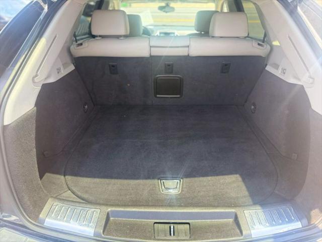 2016 Cadillac SRX Standard