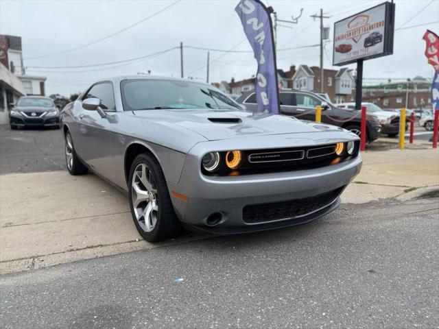 2015 Dodge Challenger SXT Plus