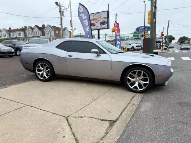 2015 Dodge Challenger SXT Plus