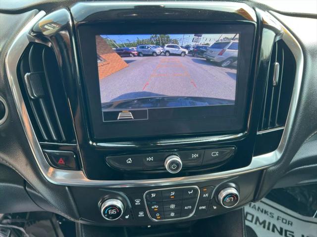 2021 Chevrolet Traverse AWD LT Cloth